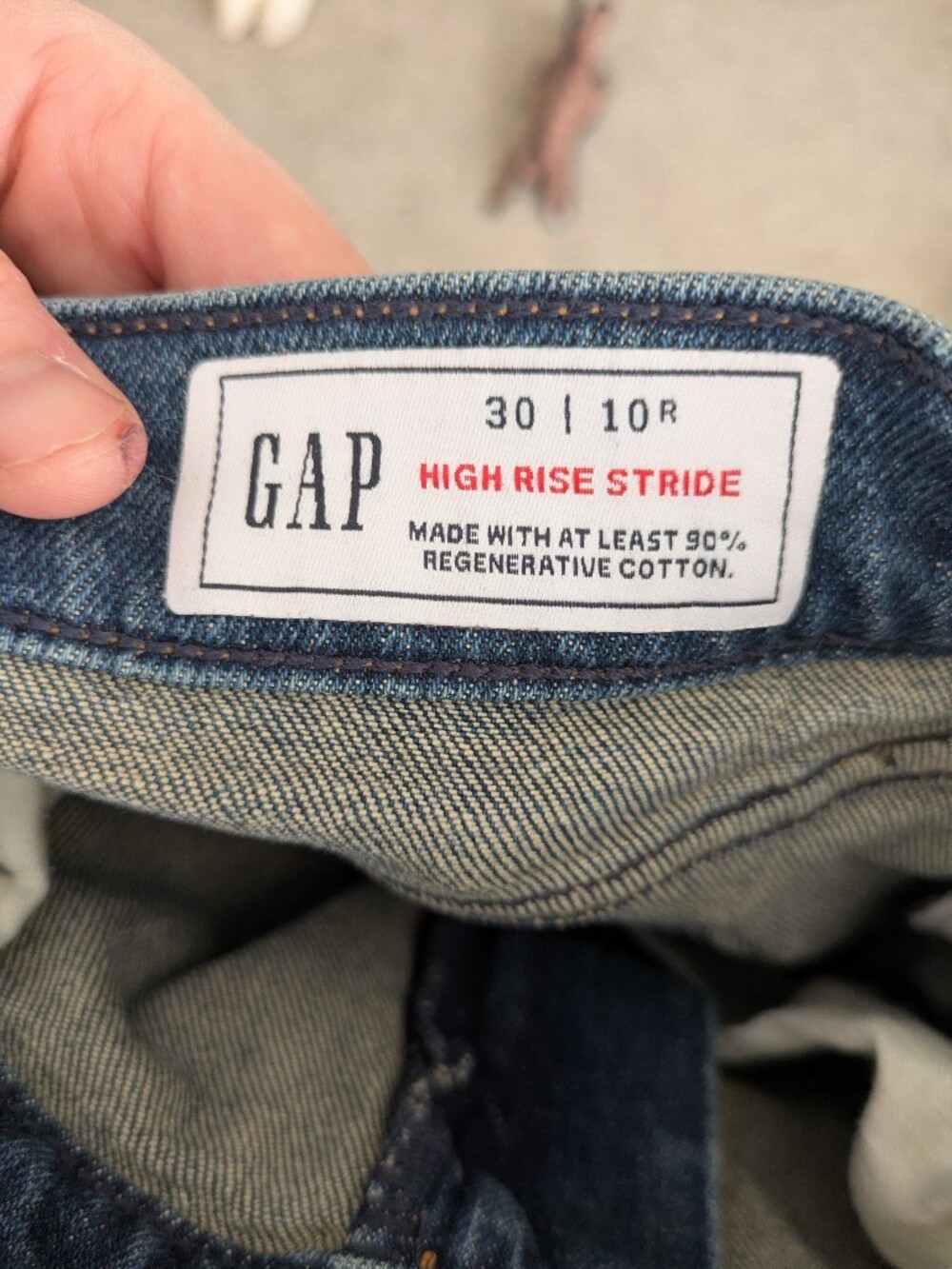 GAP High Rise Stride Jean - Picture 8 of 9